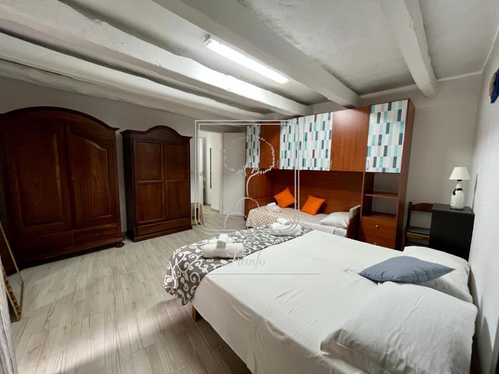 Il Marchese Del Grillo Apartment Tropea Ruang foto