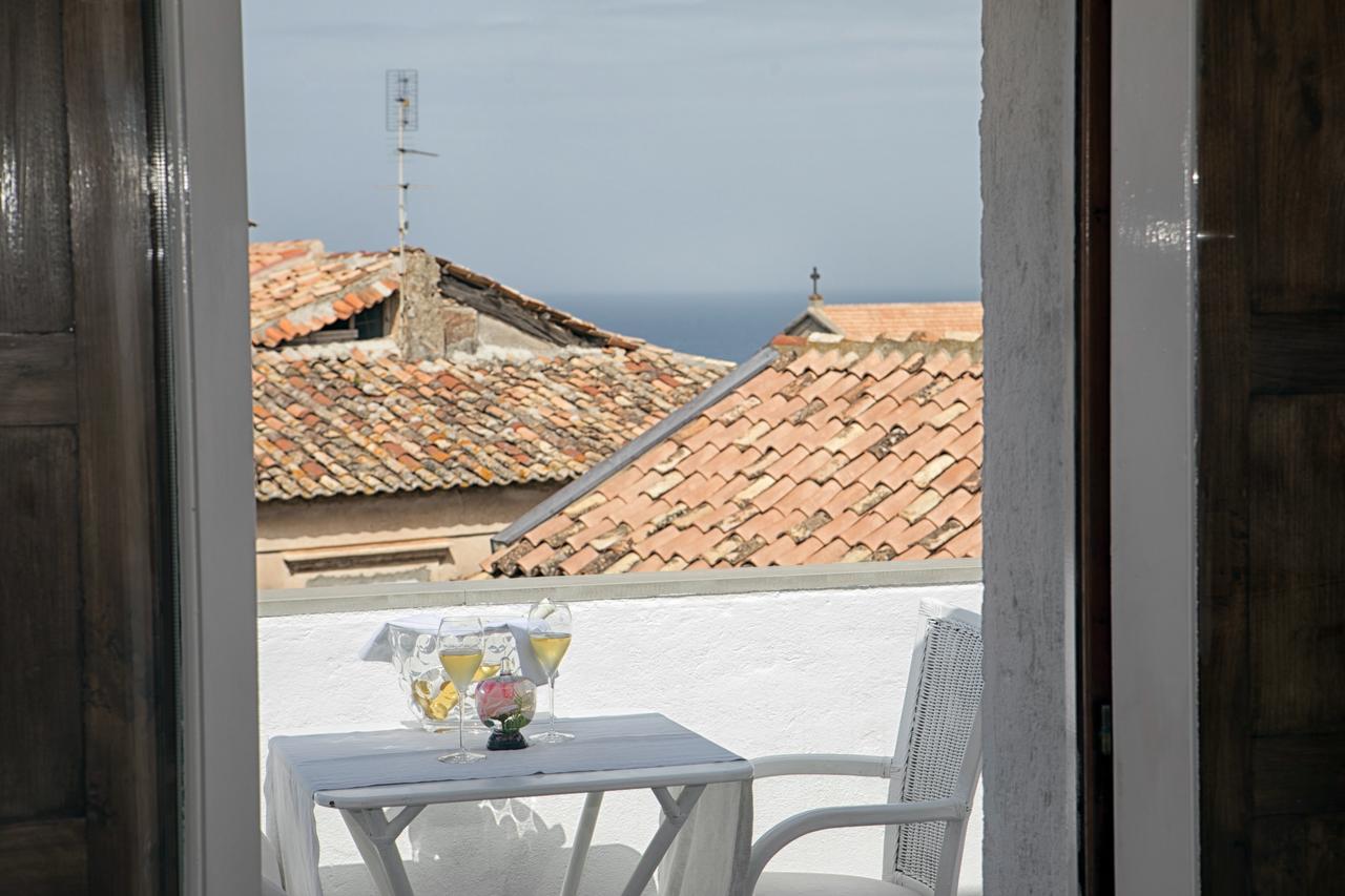 Il Marchese Del Grillo Apartment Tropea Bagian luar foto
